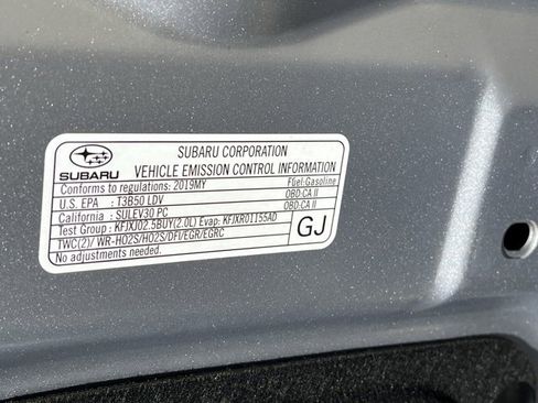 Used 2019 Subaru Impreza 2.0i Premium image 27