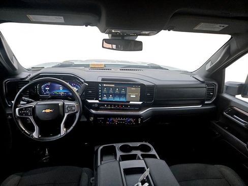 Used 2025 Chevrolet Silverado 2500 LT w/ Safety Package image 13