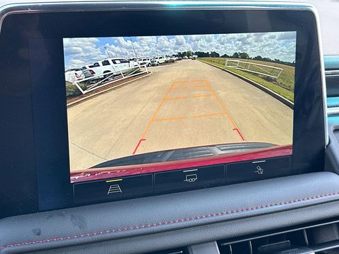 Used 2024 Chevrolet Suburban RST w/ Max Trailering Package AWD/4WD image 17