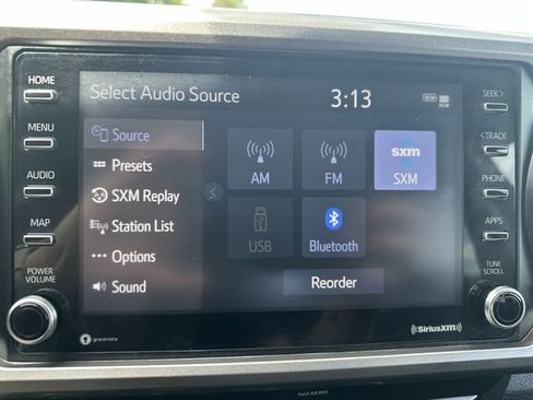 Used 2020 Toyota Tacoma SR5 AWD/4WD image 15