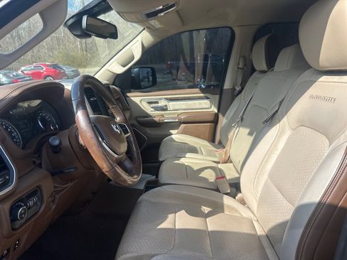 Used 2019 RAM 1500 Laramie image 8