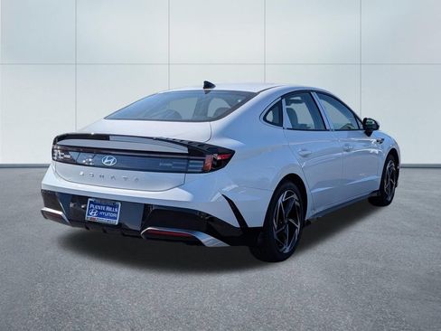 New 2026 Hyundai Sonata SEL FWD image 6