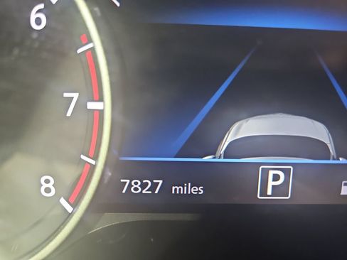 Certified 2025 Nissan Sentra SR w/ SR Premium Package FWD image 17