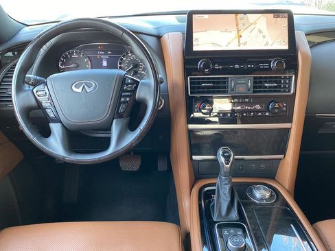 Used 2024 INFINITI QX80 Sensory image 19