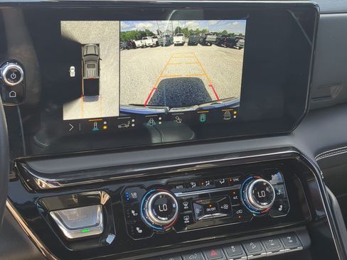 Used 2023 GMC Sierra 1500 AT4X AWD/4WD image 25