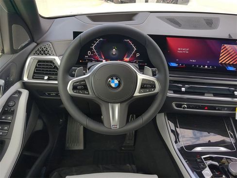 New 2026 BMW X5 xDrive40i w/ M Sport Package image 16