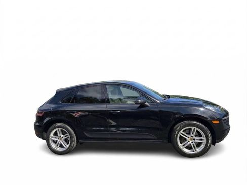 Used 2016 Porsche Macan S image 7