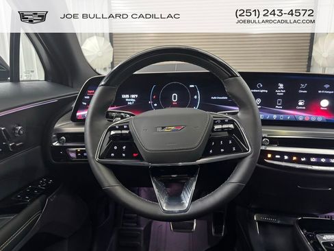 New 2026 Cadillac Lyriq V w/ LPO, Floor Liner Package image 32