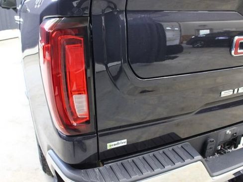 Used 2024 GMC Sierra 1500 SLT AWD/4WD image 48