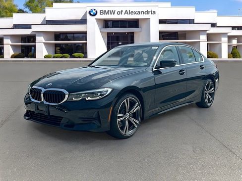 Used 2020 BMW 330i xDrive Sedan w/ Premium Package AWD/4WD image 3