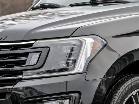 Used 2019 Ford Expedition Limited w/ Equipment Group 303A image 3