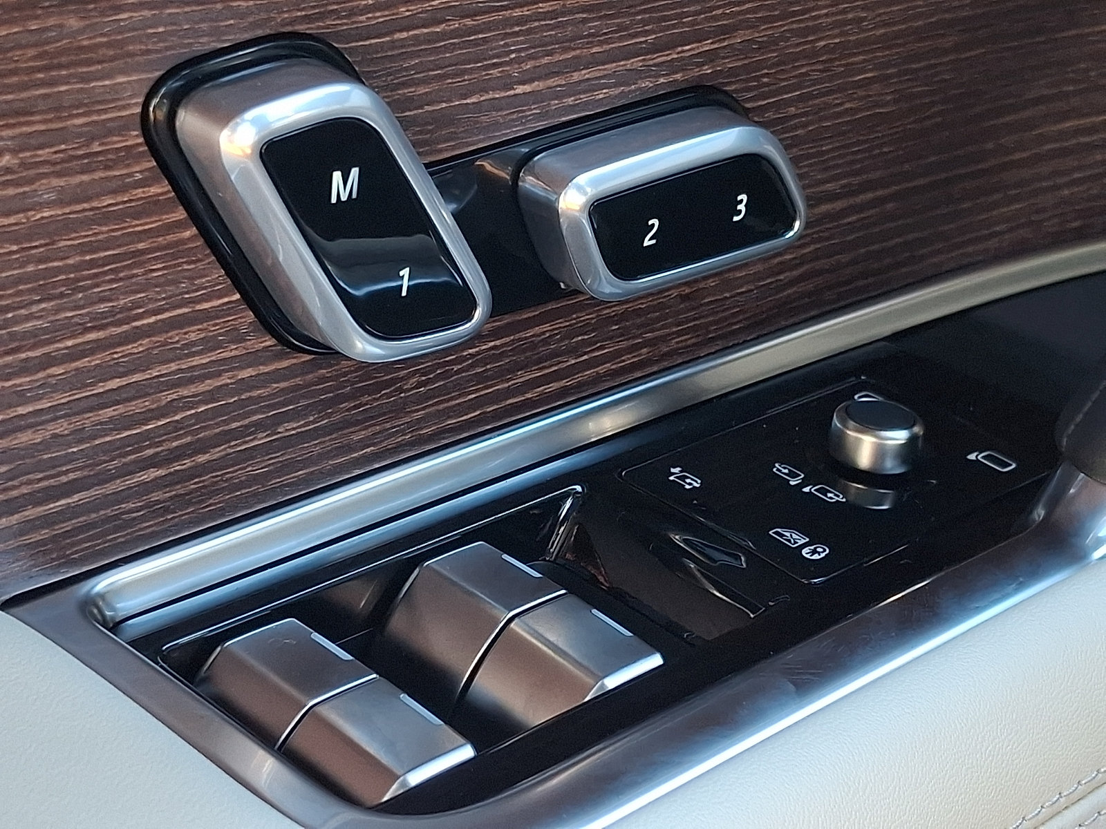 New 2027 Land Rover Range Rover SE AWD/4WD image 20