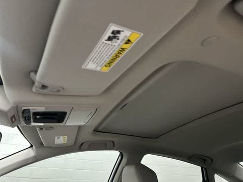 Used 2025 Honda Accord SE image 26