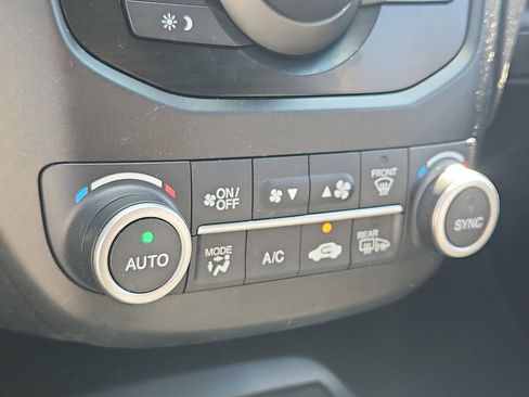 Used 2018 Acura RDX AWD image 16