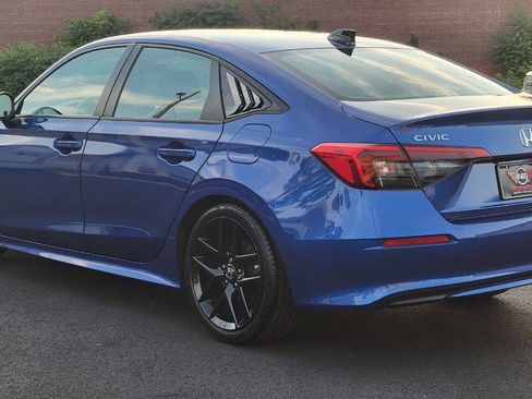 Used 2022 Honda Civic Sport image 8