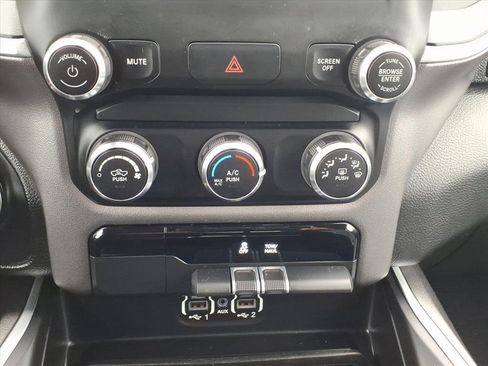 Used 2020 RAM 1500 Big Horn image 7