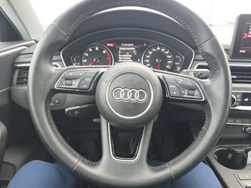 Used 2019 Audi A4 2.0T Premium image 17