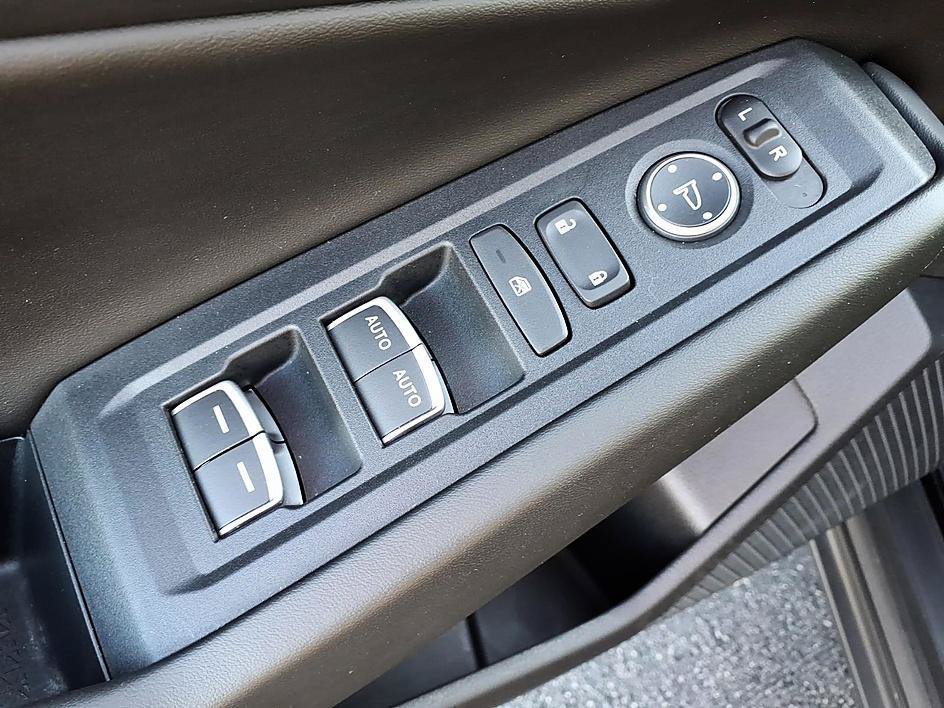 Certified 2024 Honda Accord EX image 11