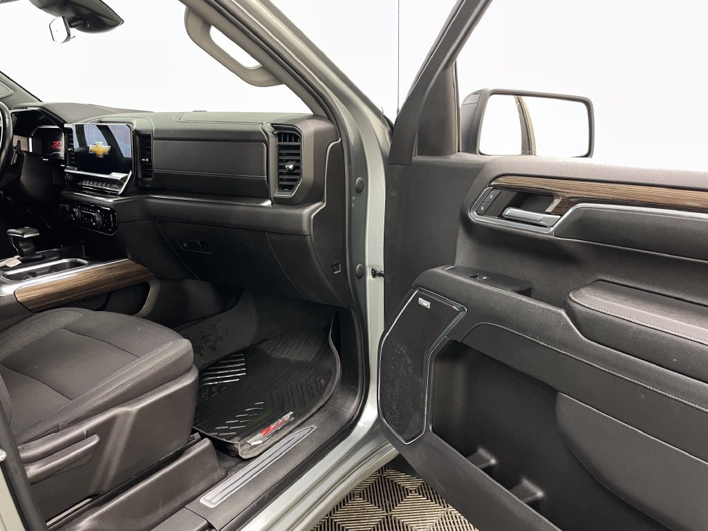 Used 2024 Chevrolet Silverado 1500 RST w/ All Star Edition Plus AWD/4WD image 36