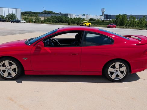 Used 2004 Pontiac GTO RWD image 5