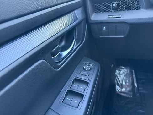 Used 2023 Honda CR-V LX image 28