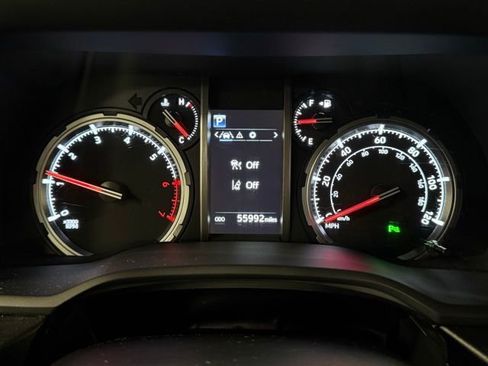 Used 2021 Toyota 4Runner Limited image 24