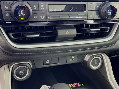 New 2026 Toyota Grand Highlander Limited image 19