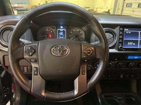 Used 2023 Toyota Tacoma TRD Sport w/ Technology Package image 20