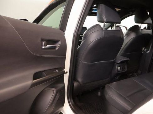 Used 2021 Toyota Venza XLE w/ Softex Package image 29