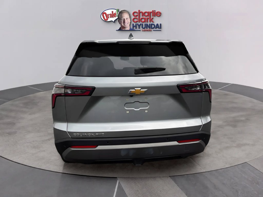 Used 2026 Chevrolet Equinox LT AWD/4WD image 4