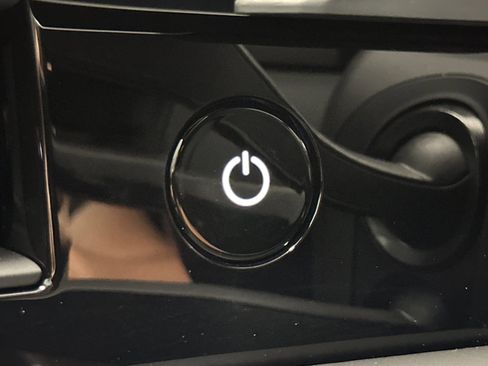 New 2024 Porsche Taycan Turbo image 27