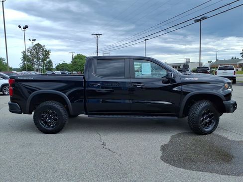 Used 2024 Chevrolet Silverado 1500 ZR2 w/ ZR2 Bison Edition AWD/4WD image 3