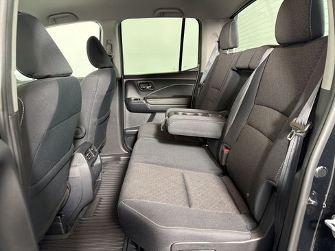 Used 2023 Honda Ridgeline Sport image 19