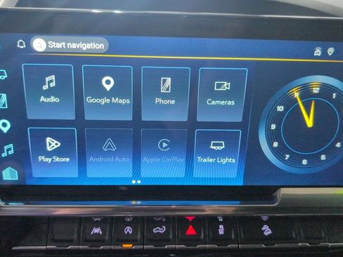 Used 2025 Chevrolet Silverado 1500 RST AWD/4WD image 13