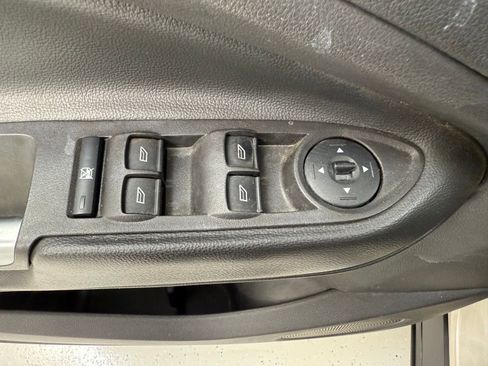 Used 2018 Ford Escape SEL image 13