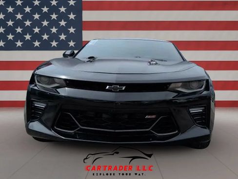 Used 2016 Chevrolet Camaro SS RWD image 2