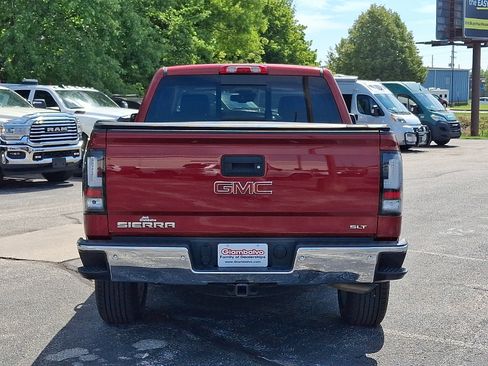 Used 2018 GMC Sierra 1500 SLT AWD/4WD image 4