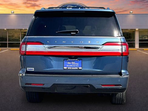 Used 2020 Lincoln Navigator L Reserve w/ Luxury Package AWD/4WD image 4
