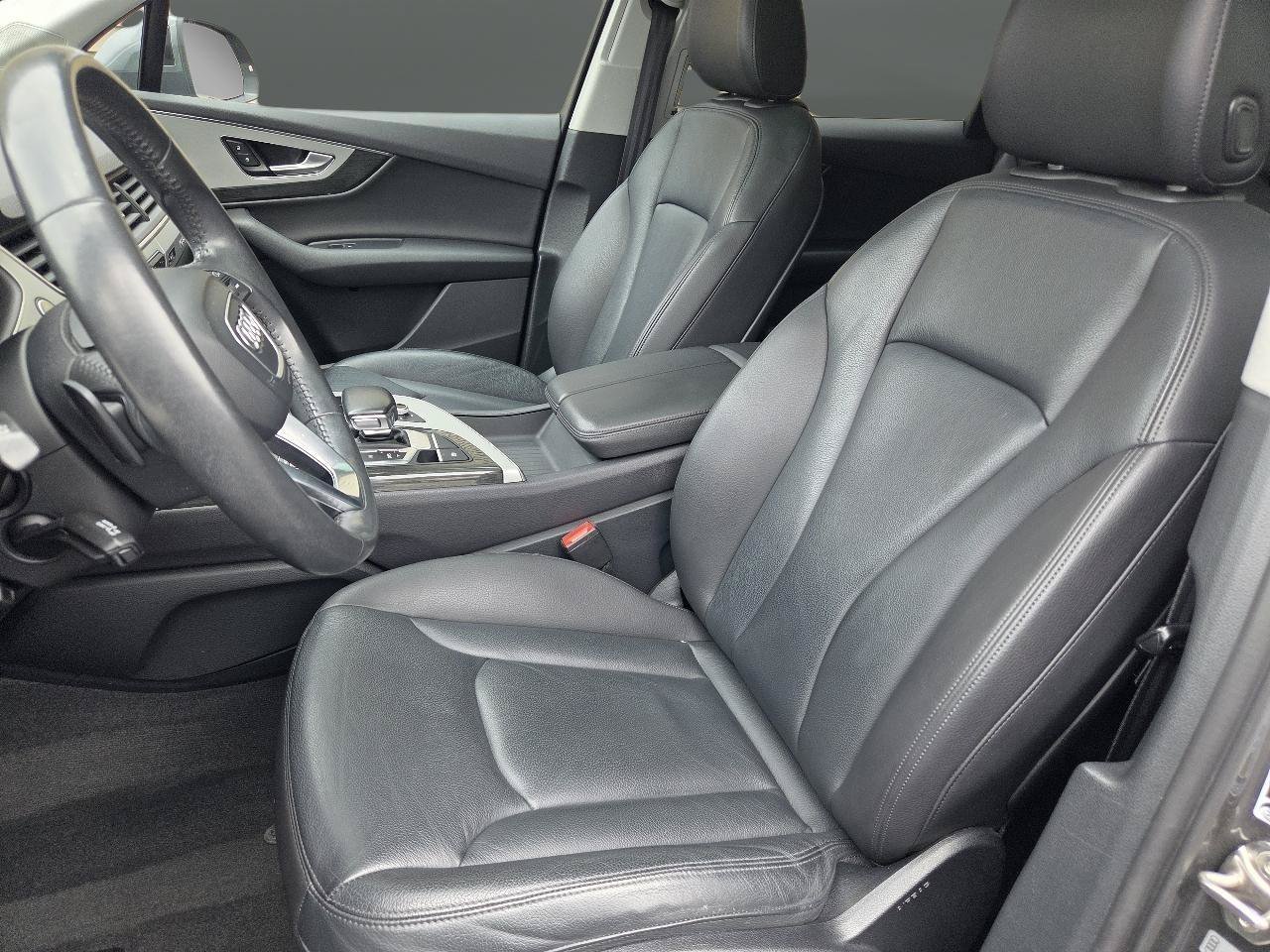 Used 2018 Audi Q7 2.0T Premium Plus w/ Premium Plus Package AWD/4WD image 10