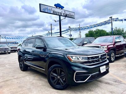 Used 2021 Volkswagen Atlas SE w/ Panoramic Sunroof Package