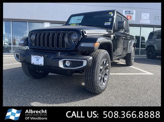 New 2026 Jeep Gladiator Sport video 1