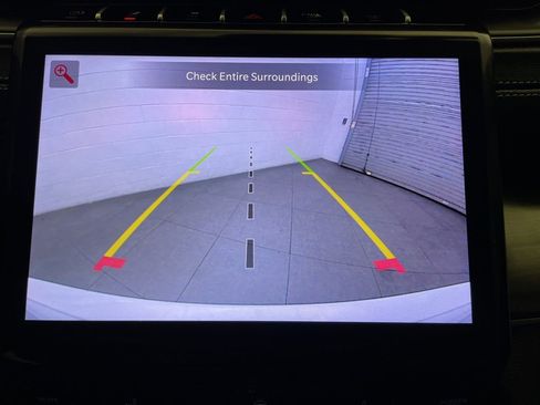 Certified 2025 Jeep Grand Cherokee Limited image 16