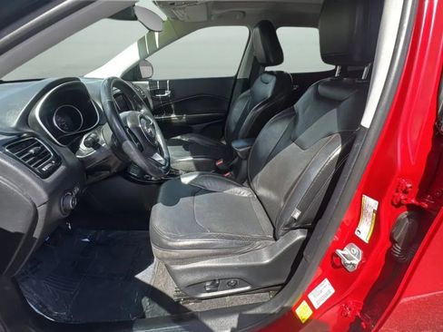 Used 2018 Jeep Compass Limited w/ Navigation Group FWD image 24