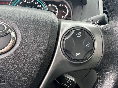 Used 2015 Toyota Venza Limited AWD/4WD image 31