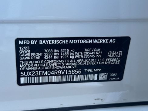 Used 2024 BMW X7 xDrive40i w/ Executive Package AWD/4WD image 41