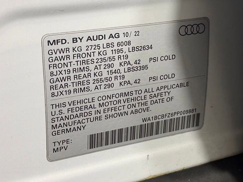 Used 2023 Audi Q4 e-tron Premium Plus w/ Premium Plus image 21