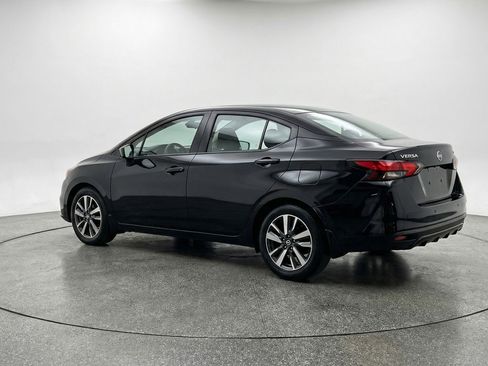 Used 2025 Nissan Versa SV FWD image 6