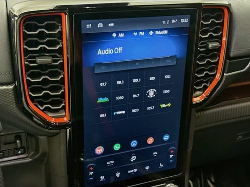 Used 2025 Ford Ranger Raptor AWD/4WD image 15