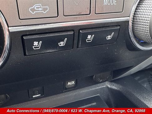 Used 2018 Toyota Tundra Platinum AWD/4WD image 16