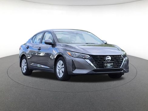 Used 2025 Nissan Sentra S FWD image 3